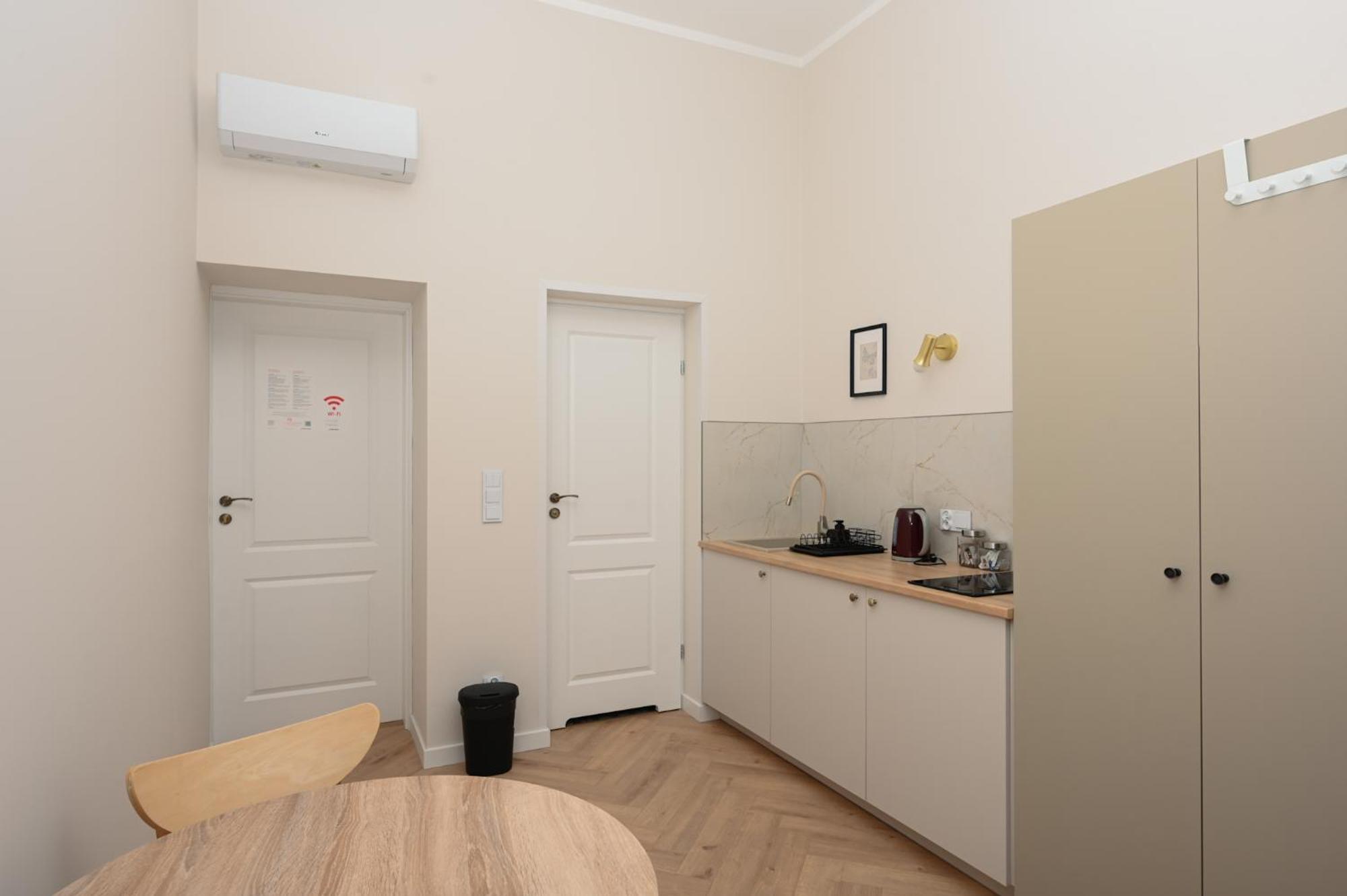 Rentplanet - Studio Plac Matejki Krakow Exterior photo